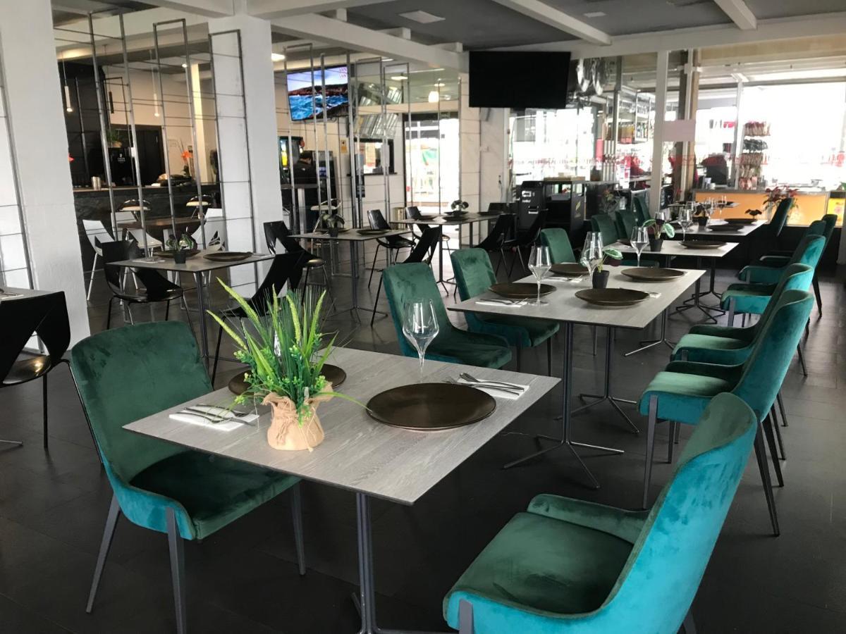Hotel Chips Ferrol 나론 외부 사진